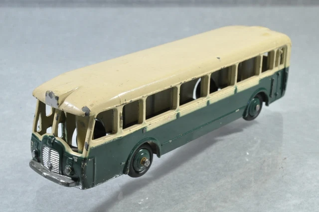 Bus parisien SOMUA PANHARD miniatures - Dinky Toys - Meccano - Vintage - Label Emmaüs