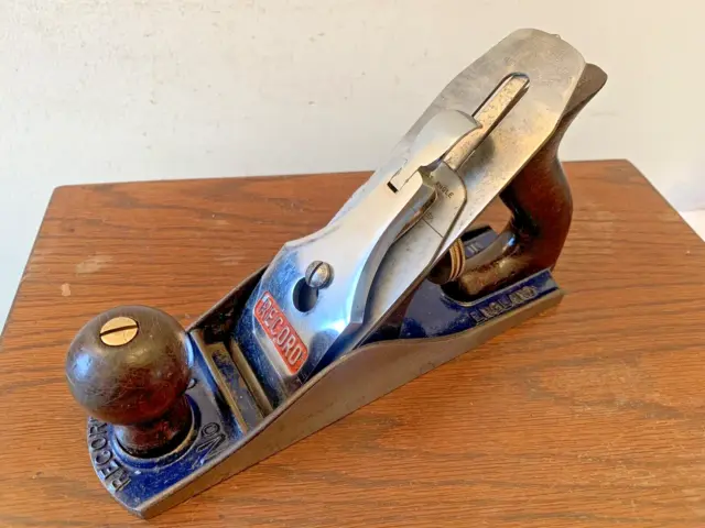 Vintage  Record No 04 Smoothing Plane. Made in England