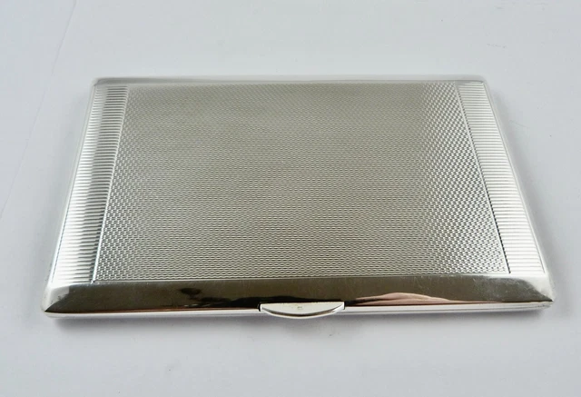 1946 - Payton Pepper - Solid Silver - Very Large Cigarette Case - 200.8 Grams