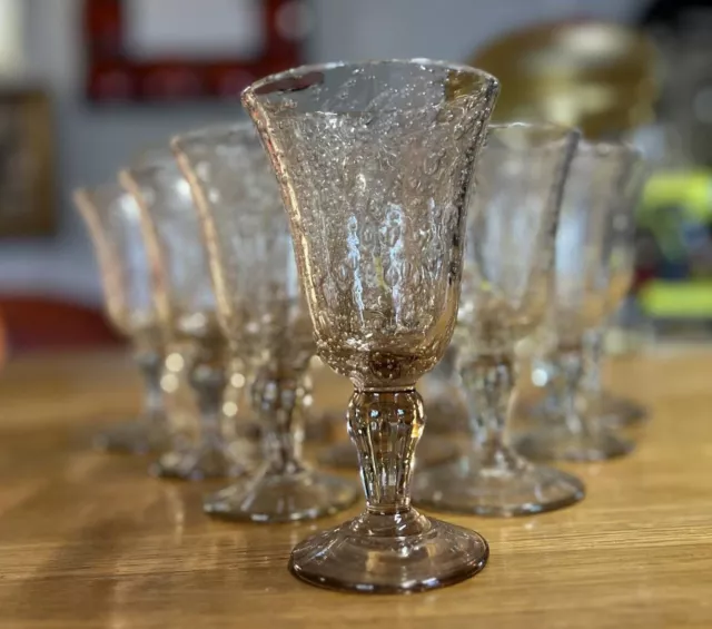 Biot XXeme : série de 10 verres a vin sur pied en verre bullé signés