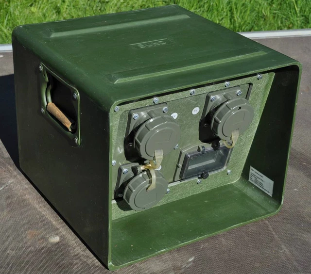 STROMVERTEILER BAUSTROMVERTEILER WANDVERTEILER Komplett 32A 16A Stromkasten 230v 317457688944 STROMVERTEILER BAUSTROMVERTEILER WANDVERTEILER Komplett 32A 16A Stromkasten 230v 317457688944