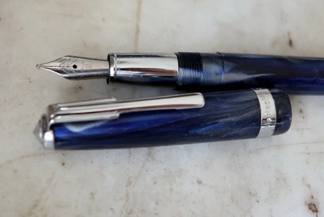 Stylo Plume Jinhao - Plaque Or, Corps Marbré Gris Aluminium - Avec Coffret Et Cartouches - Neuf étiqueté