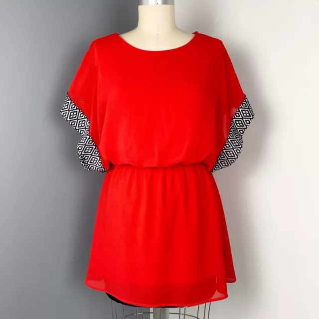 Honey Punch Women's Batwing Sleeve Tunic Top Red Size S