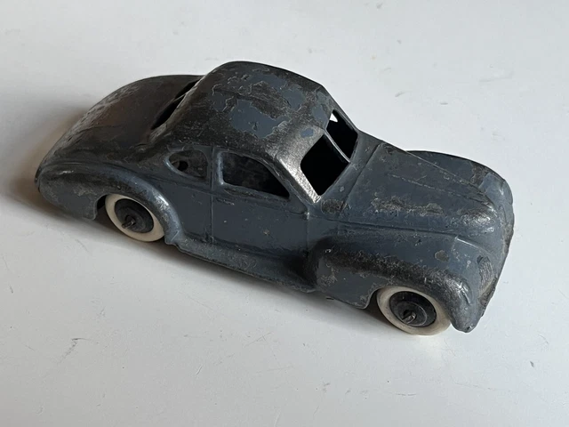 Authentique Dinky Toys GB Ref: 39F - 1948/50. Coupé  Studebaker State Commander