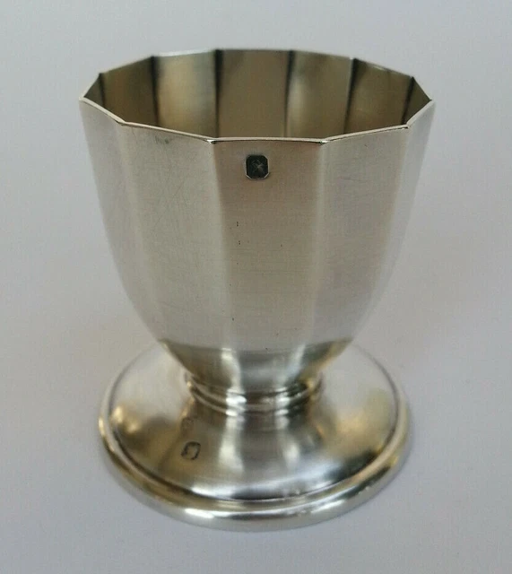 Coquetier Art Déco En Argent Massif, Poinçonné LXE, Motif Vintage, Superbe état D'usage
