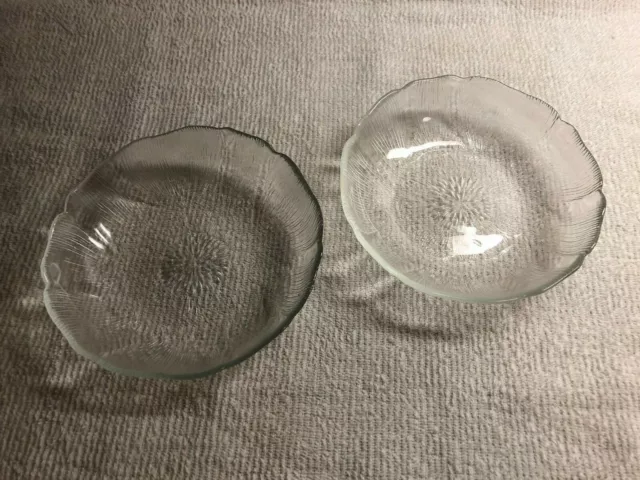 2 Arcoroc France Fleur Clear Glass Flower Petal Berry Dessert Bowls - 5 1/2 inch