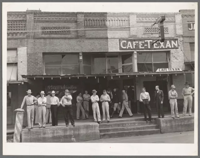 Old 8X10 Photo, 1930's Street scene. San Augustine, Texas 58076877