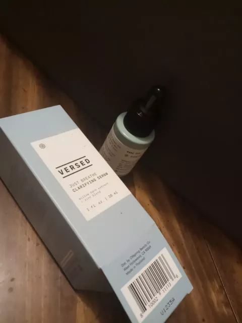 Versed Just Breathe Clarifying Serum with Willow Bark Extract + Zinc Blend 1 oz.