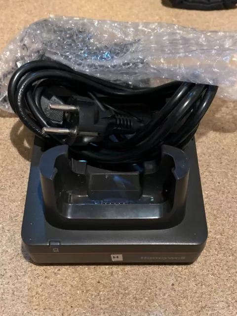 HONEYWELL Dolphin CT40 USB Base Battery Slot + Power Supply