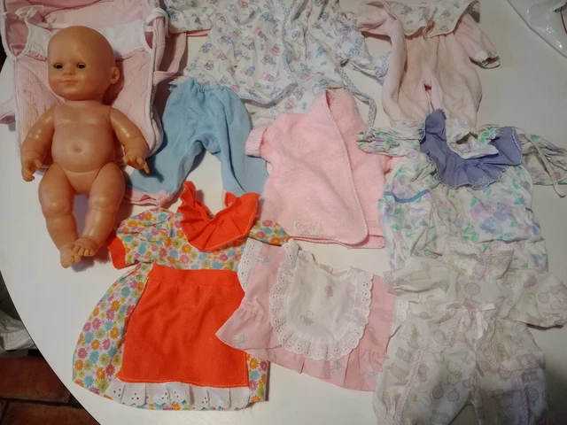 Vintage Poupée COROLLE Bébé chauve corps billes 1997 30cm