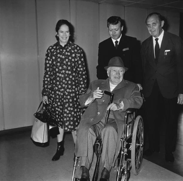 ENGLISH COMIC ACTOR Filmmaker And Composer Charlie Chaplin 1973 OLD