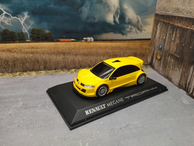 Modèle Réduit Renault Mégane Trophy Concept Car Jaune Au 1/43 - Marque Altaya, Occasion