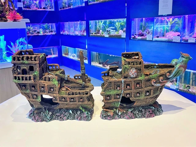 Eagle 2 Piece 53 cm Shipwreck Aquarium Fish Tank Large Ship Ruin Ornament SH3