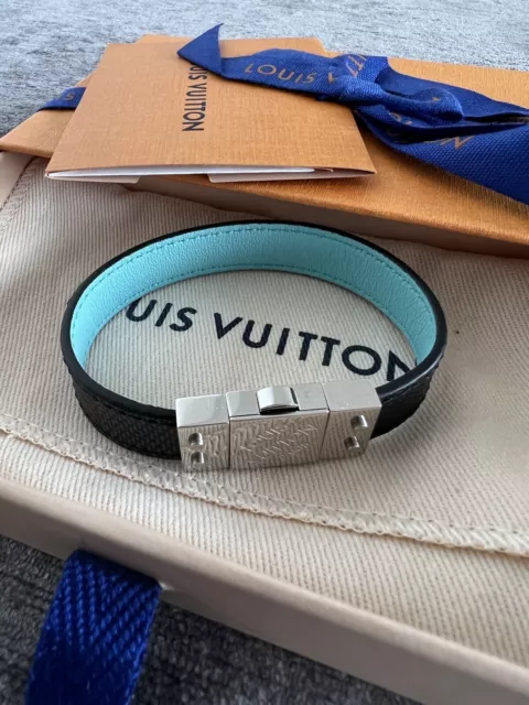 Louis Vuitton Damier Clip 14Mm Reversible Bracelet (M8035E)