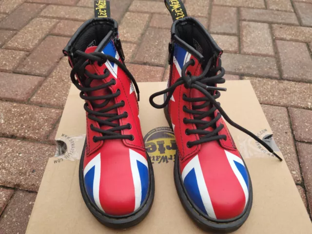 Dr Martens Boots UK Flag Shoe Unisex Kids Size US1 UK13 EU32 Union Jack Punk Oi