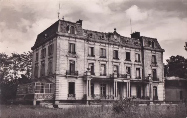 Carte postale ancienne postcard VALENTON "Les Charmilles" timbrée 1953