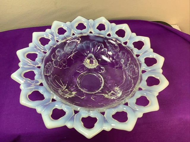 Northwood Glass Bowl Open Work Opalescent Lace Edge     192