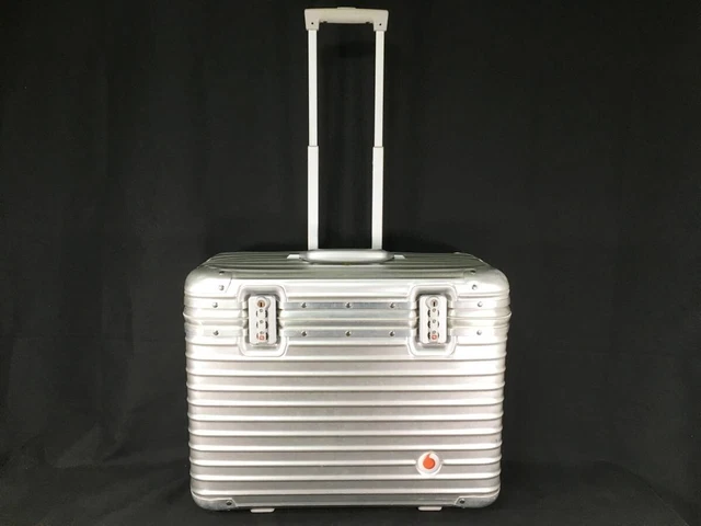 RIMOWA TOPAS パイロットVodafone Edition 36L（リモワ】RIMOWA