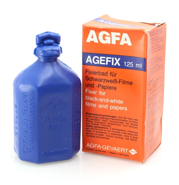 Fijador Agfa Agefix 125 ml para película y papel en blanco y negro.