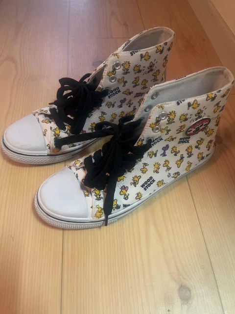 snoopy sneakers