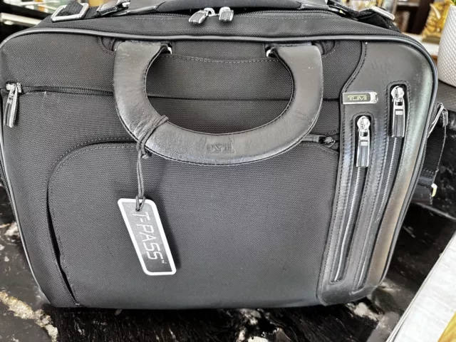 Tumi T-pass Kennedy Deluxe Brief: Expandable Briefcase With Electronics Pouch