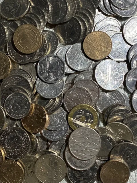 MONDE Classeur de pièces de monnaie. Dont Italie, Hollan…