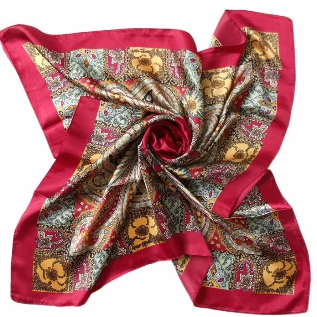 Carré Foulard 100%  Soie Thème Cachemire Rouge - Silk séide scarf shawl 2