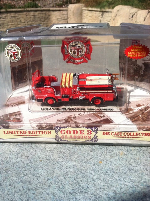 LIMITED EDITION CODE 3 LAFD Comp Set NIB 24-PIECE ER Fire
