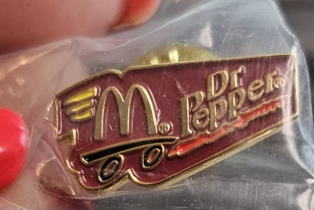 Mcdonalds Dr. Pepper Partnership Employee Pin Lapel Hat Tie Tac New In Bag VTG