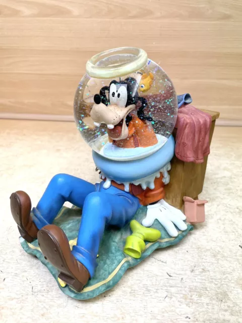 Vintage Disney Musical Goofy Fishbowl Snow Globe - Working. Mickey Mouse March