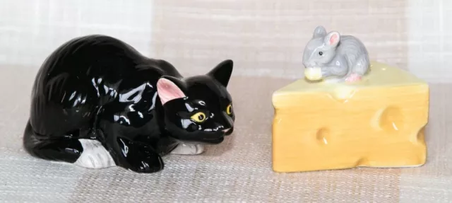 Signal Catalog Corp Black Cat Mouse & Cheese Salt & Pepper Shaker Set Ceramic