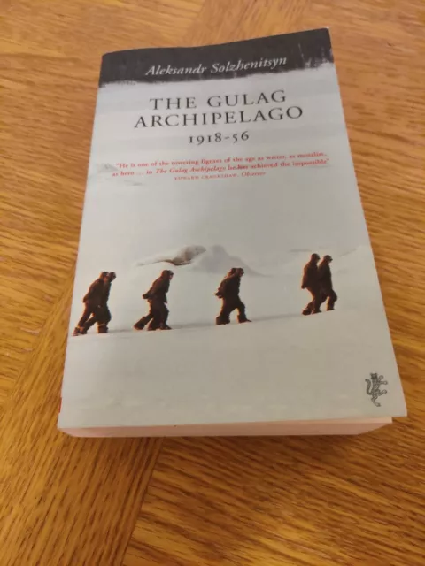 The Gulag Archipelago by Aleksandr Solzhenitsyn (Paperback)