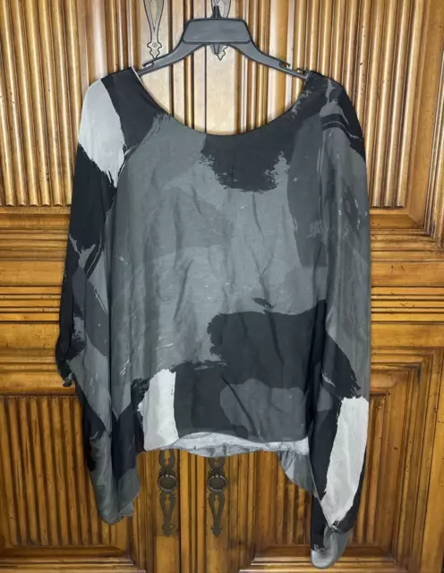 Tempo Paris Womens Top Medium Gray Black Lagenlook Flowing Artsy Layered