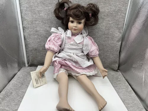 Artist doll porcelain doll 54 cm. Excellent condition.