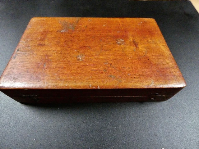 ANCIENNE PETITE BOITE en porcelaine de collection EUR 22,50 - PicClick FR