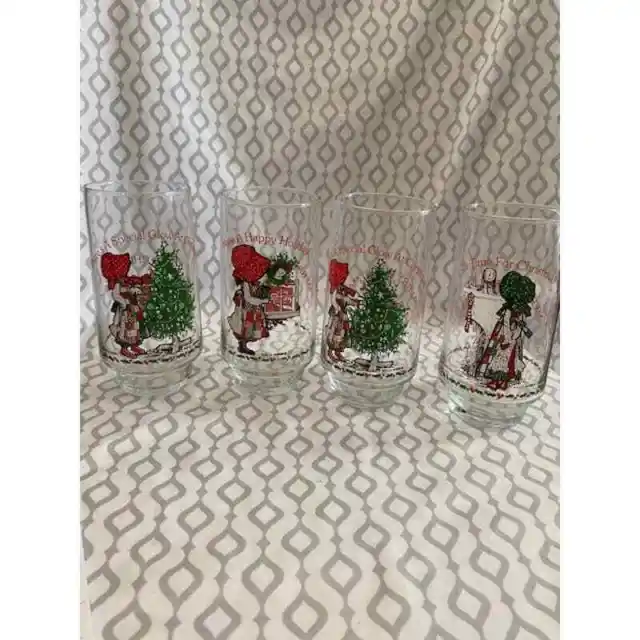 Holly Hobbie Vintage Christmas Themed Painted Coca Cola Coke Glasses Set of 4