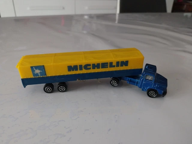 Camion Kenworth Semi-remorque Polfi Toys Grèce 1:90 Avec BMW Et Ferrari - Occasion