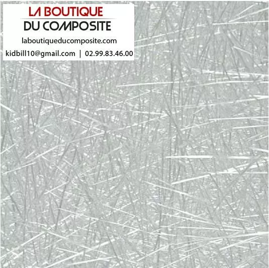 1m² DE MAT DE VERRE 600g. pour résines polyester et époxy.