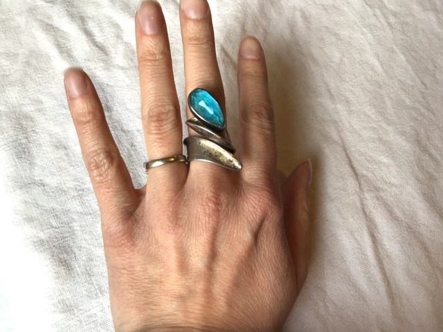 Bague En Argent Massif 925 Style Moderniste Avec Pierre Bleue Vintage - Occasion Portée, Signée EL