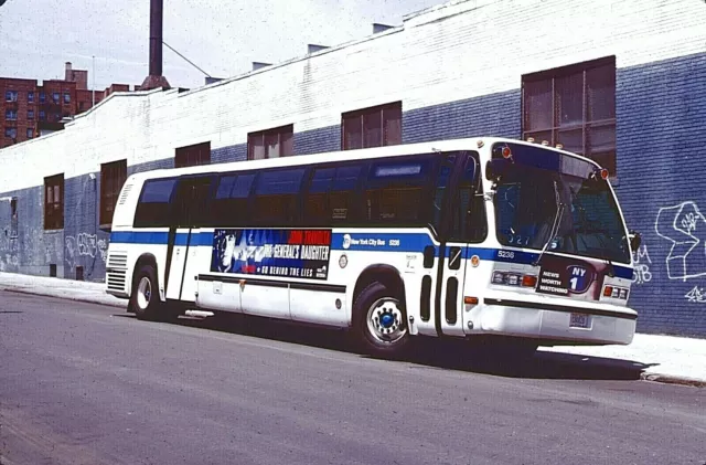 Original Kodachrome Slide Nyc Bus 1999 Nova-Rts #5236 Kingsbridge Depot June '99