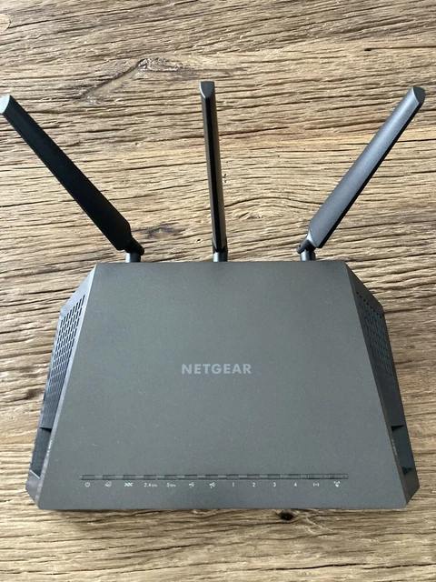modem router Netgear Nighthawk D7000-100 PES wifi AC1900 4porte gigabit Ethernet