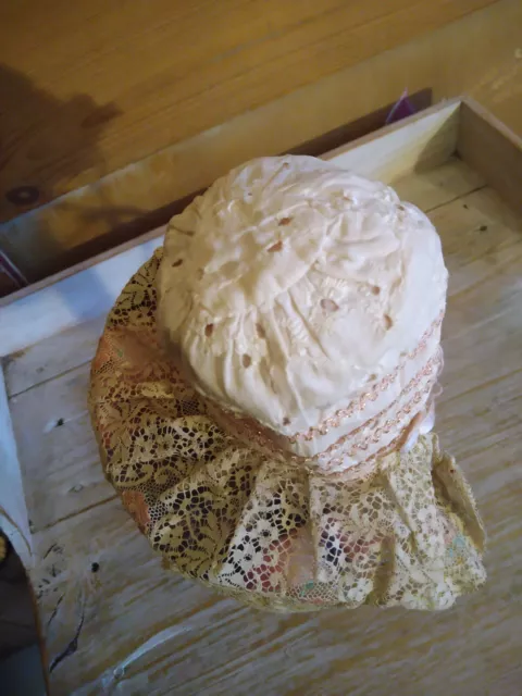 Très beau chapeau bonnet ancien de poupée ancienne Jumeau Steiner ou autre
