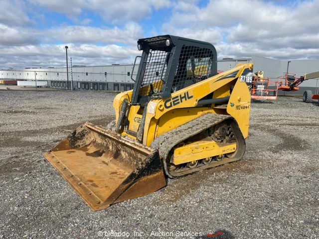 2018 Gehl RT165 Skid Steer Track Loader Crawler Aux Hyd Bucket Diesel bidadoo