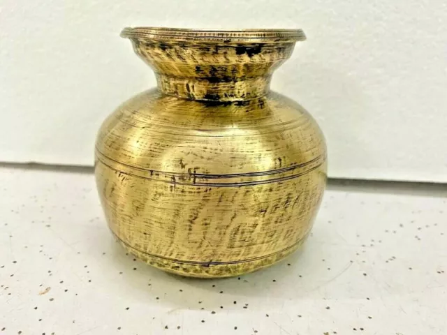 Antiguo Vintage Raro Hecho a Mano Pesado Indio Holy Latón Agua Olla, Rico Pátina