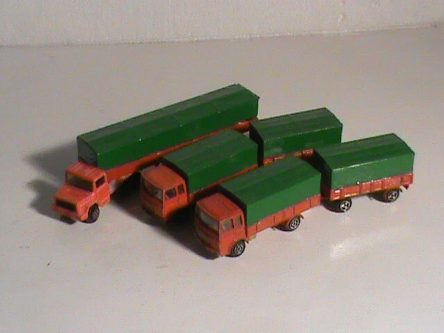 Fort ensemble de camions de diverses marques et différentes échelles, L