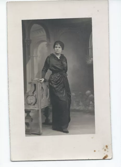 BP180 Carte Photo vintage card RPPC Femme mode fashion robe dress
