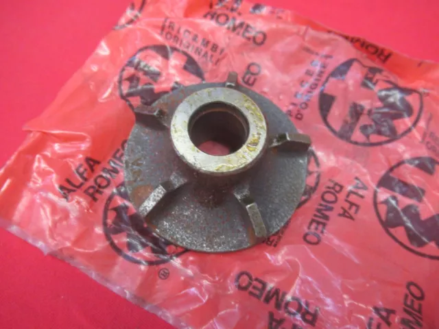 Original Alfa Romeo Type 105 Turbine De Pompe De L'Eau 18,5 MM 105440720400 Neuf