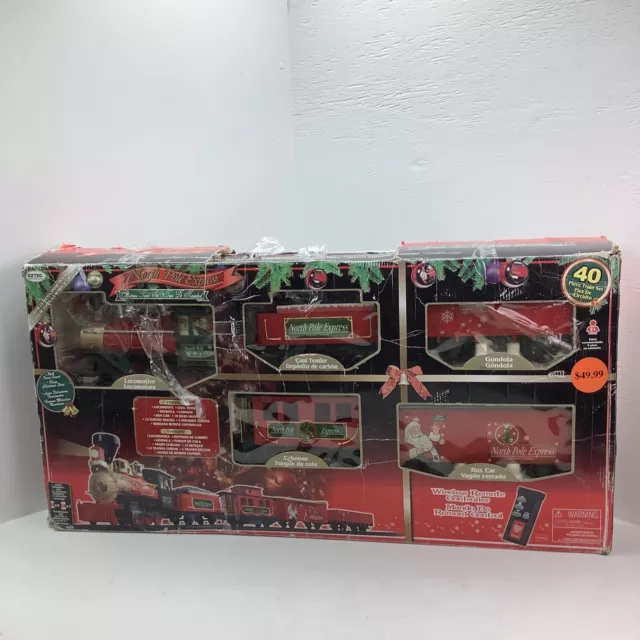 EZTEC NORTH POLE Express 33 Piece Christmas Train Set Not Complete 78.