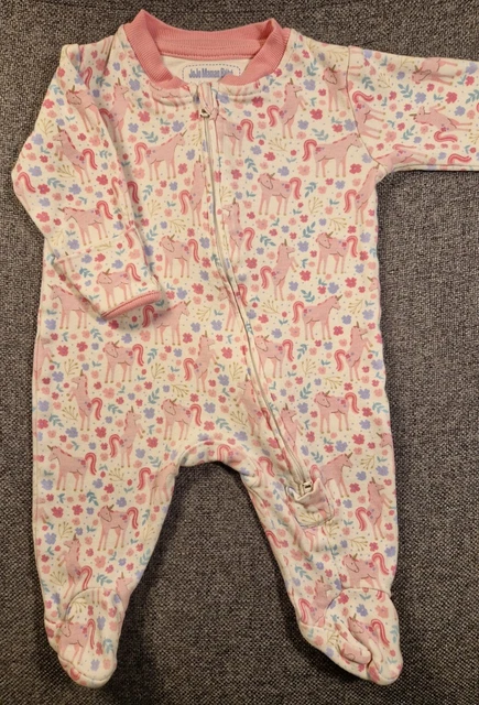 Jojo Maman Bebe Baby girls Sleepsuit 0-3 months unicorn zip up Babygrow (700)