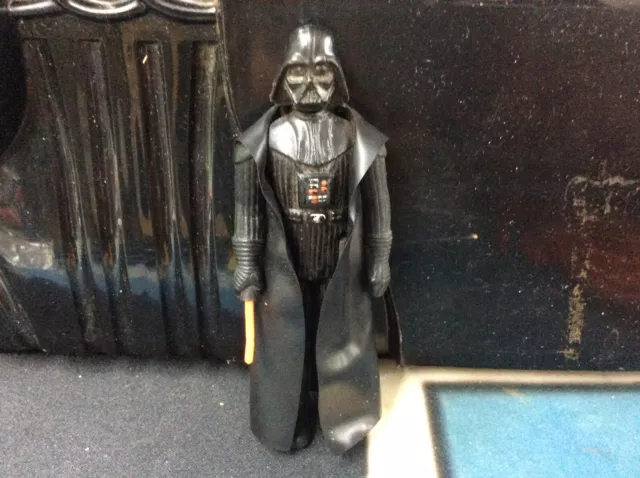 Vintage Kenner Star Wars Darth Vader Complete Original Action Figure 1977